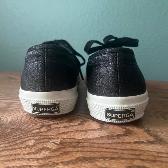 Superga Rare Metallic Black Sneaker Only Worn Once Women's Size 7 - Picture 3 of 8
